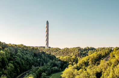 fischer Schwerlastdübel im Aufzugstest-Turm von thyssenkrupp in Rottweil