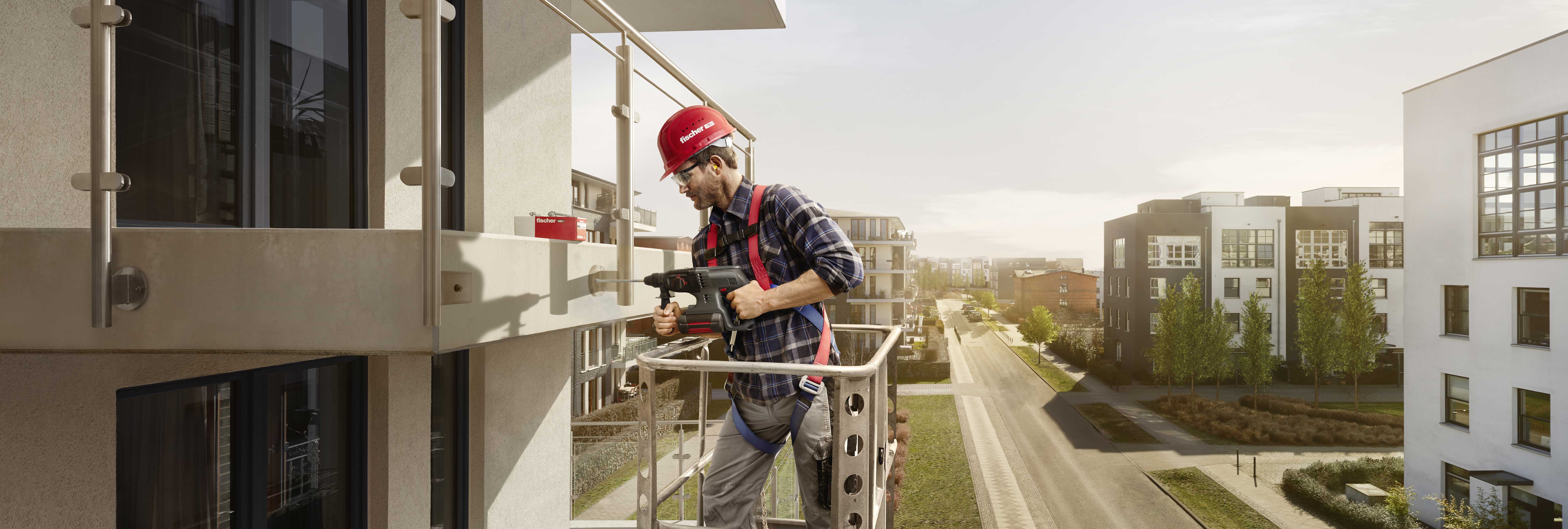 Fabbri e carpentieri in ferro.