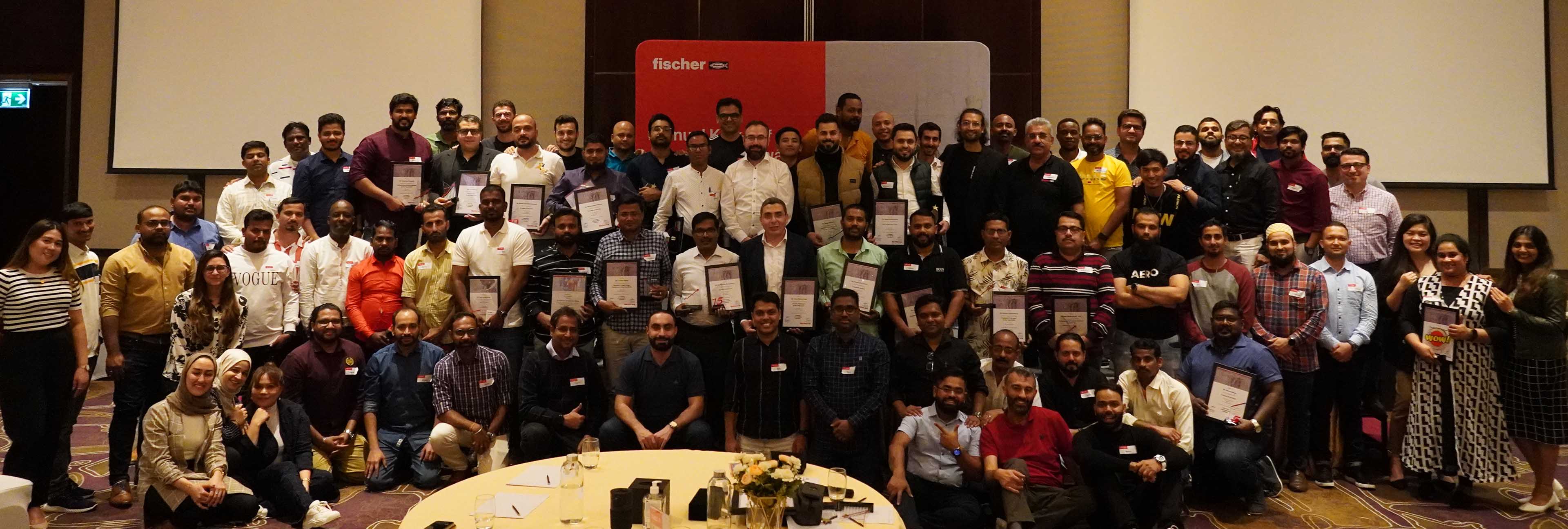 Careers - fischer MEA -Desktop