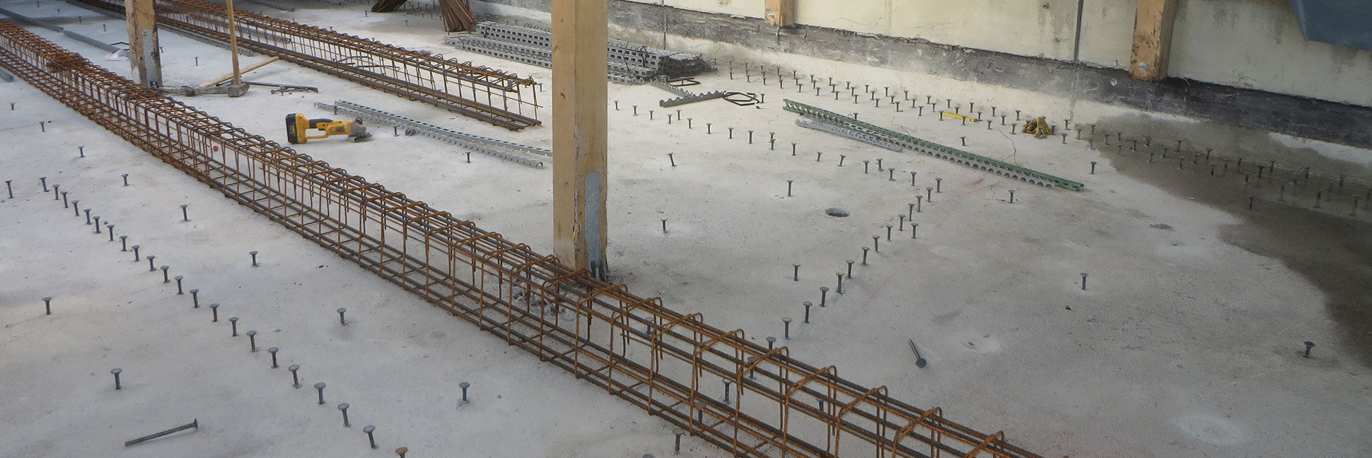 Fischer push-fit connectors introduce loads into the old structure