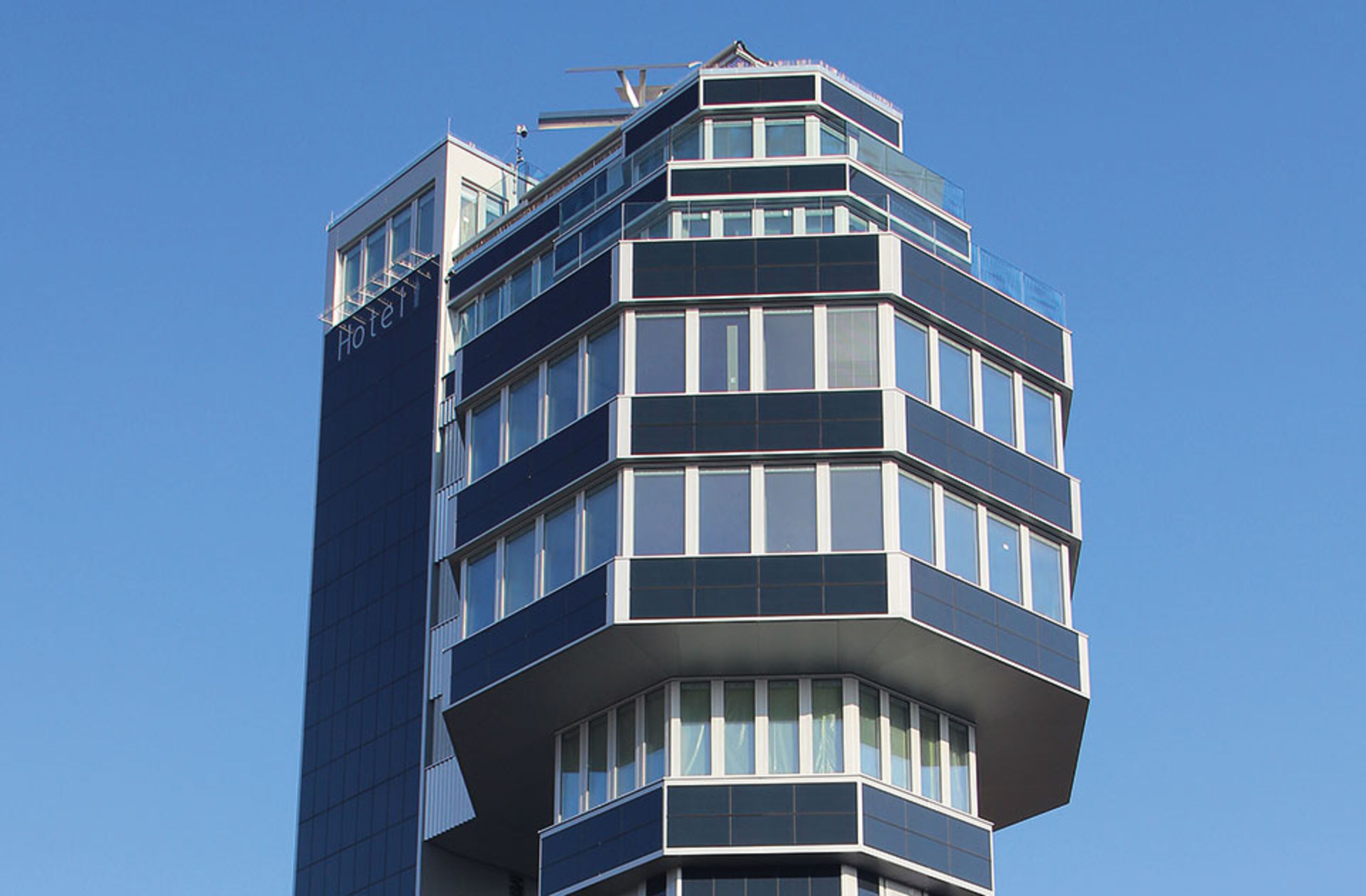 Green fischer anchors in the world’s first zero-energy high-rise ... - Zero Energy High-Rise Condominiums With Community Garden And Orchard