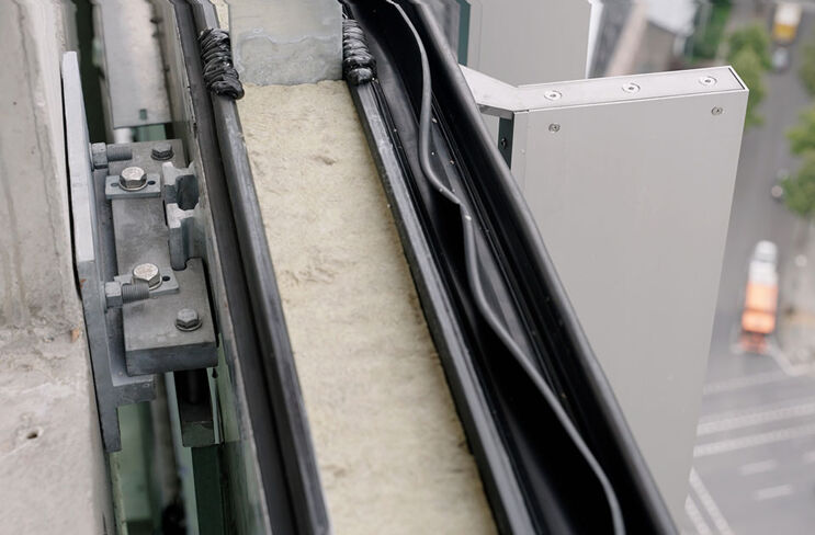 Estrel Tower fischer Einlegeschiene InnoLock