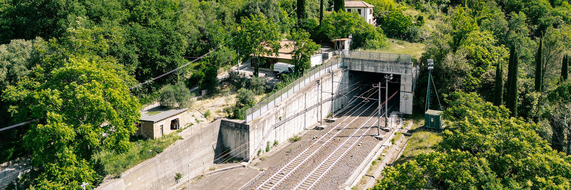 Auf sicheren Schienen durch die Apenninen