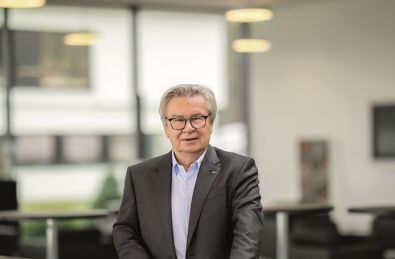 Prof Fischer picture