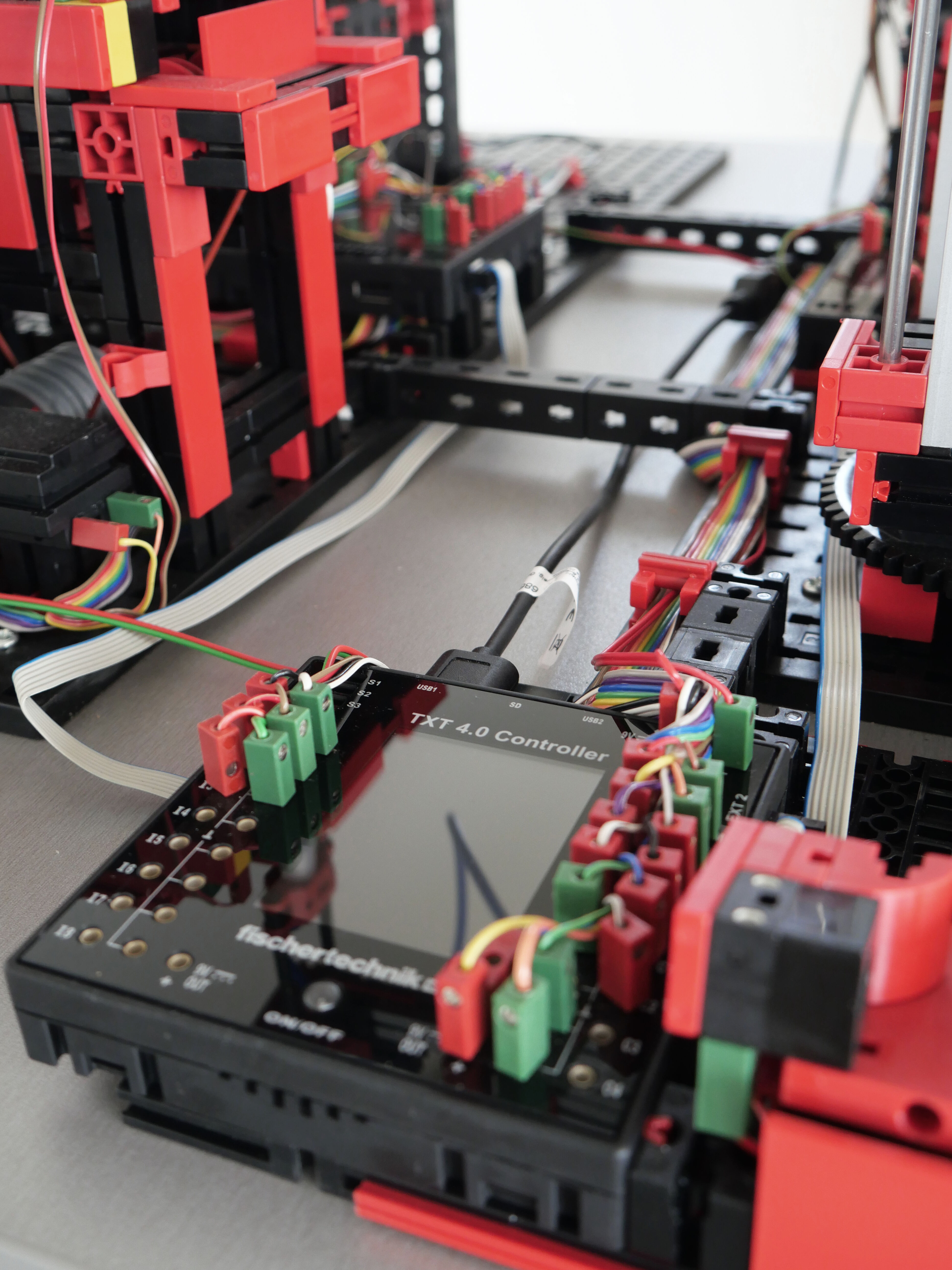 Produktbild: "Lernfabrik 4.0 9V V.2"